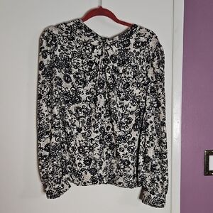 Ann Taylor Factory Black and White Floral Blouse